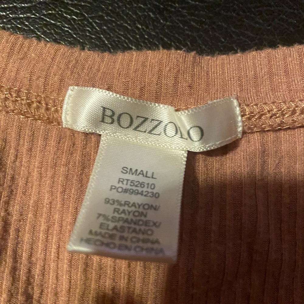 Bozzolo brown v neck